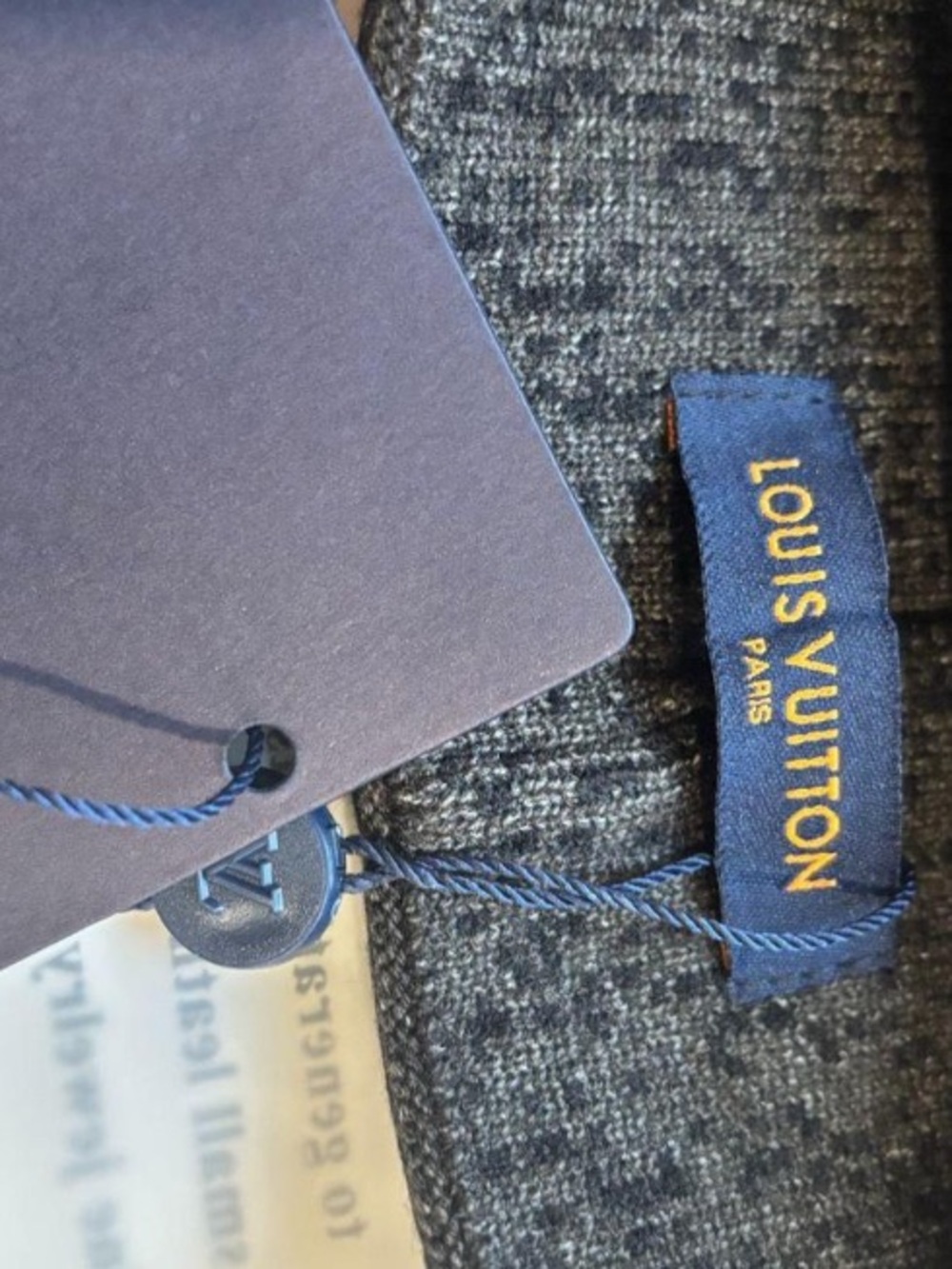 Louis Vuitton Black & Silver Monogram Knit Beanie - Picture 3 of 4
